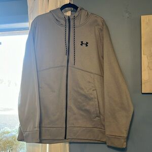 Under Armour zip up jacket men’s xl